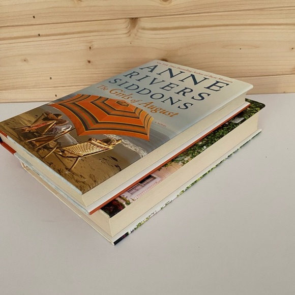 2 BOOK Hardcover Fiction Bundle Bestselling Must-Reads for Every Book Lover - Picture 7 of 8